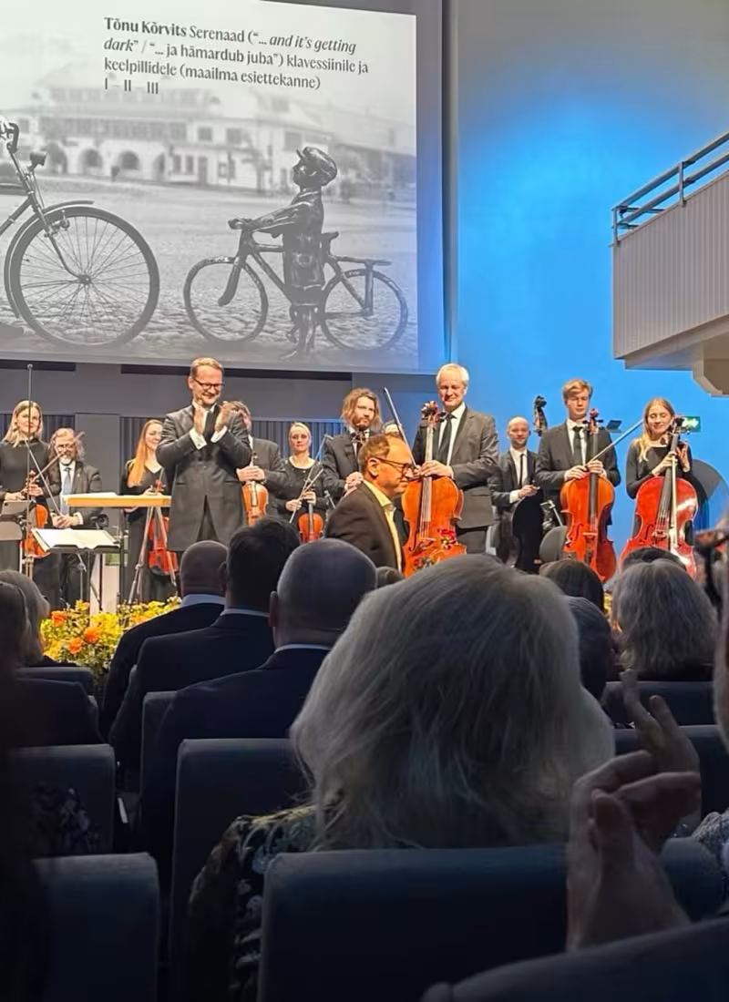 Arvo P&auml;rdile p&uuml;hendatud Ukuaru muusikamaja Rakveres on valmis saanud.