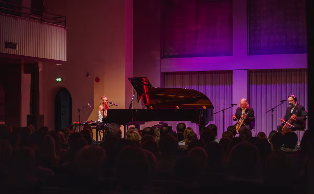 Kadri Voorand in duo with Mihkel M&auml;lgand feat Puuluup